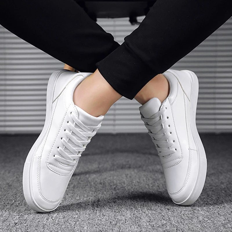 Fomo Sneaker 582992 – view 1